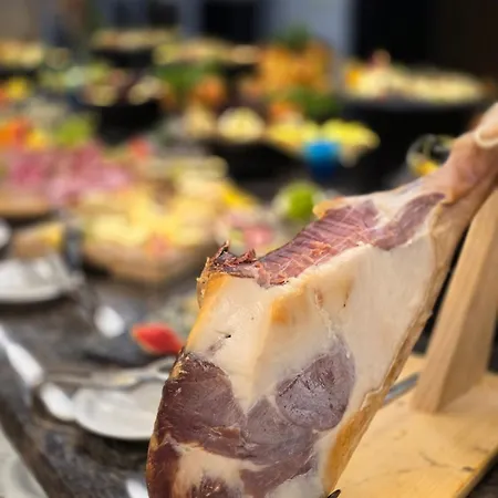 Premier Ar * سفيتي فلاس