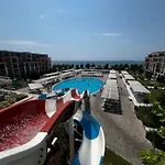 Premier Ar Apartment