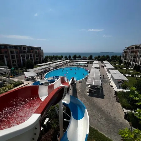 Premier Ar アパート