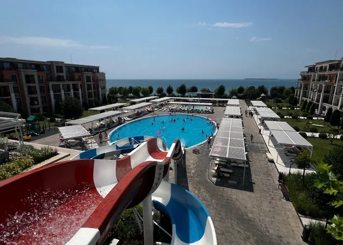 Premier Ar Apartment